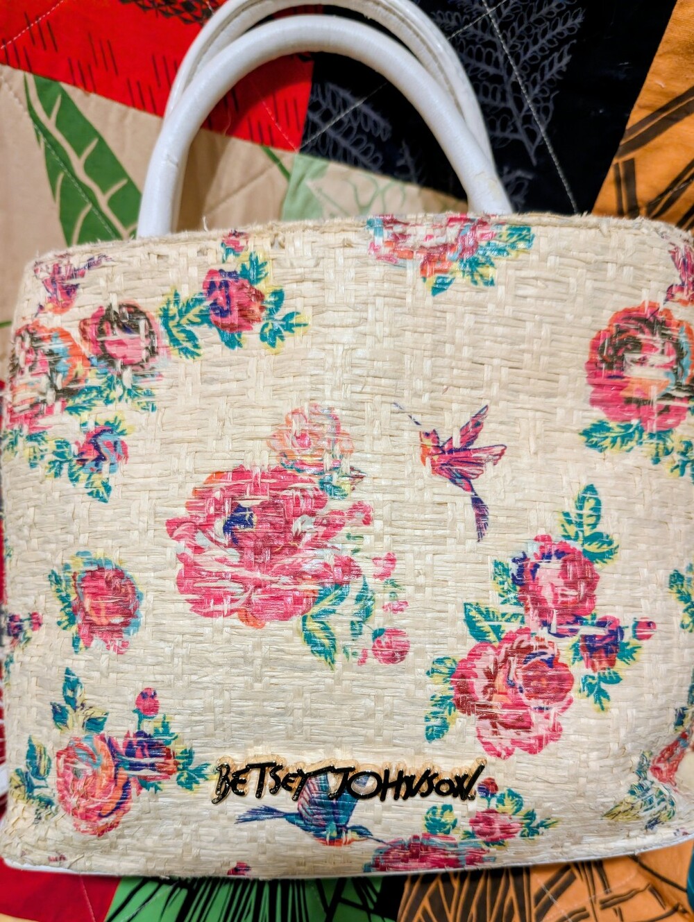 Betsey Johnson Cream&Pink With White Bow Accent Floral Straw Tote/Shoulder Bag. - Picture 3 of 9